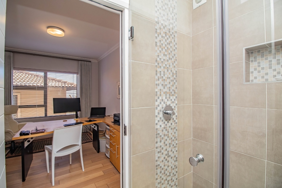 3 Bedroom Property for Sale in The Hill Western Cape